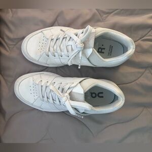 Women's White Sneakers